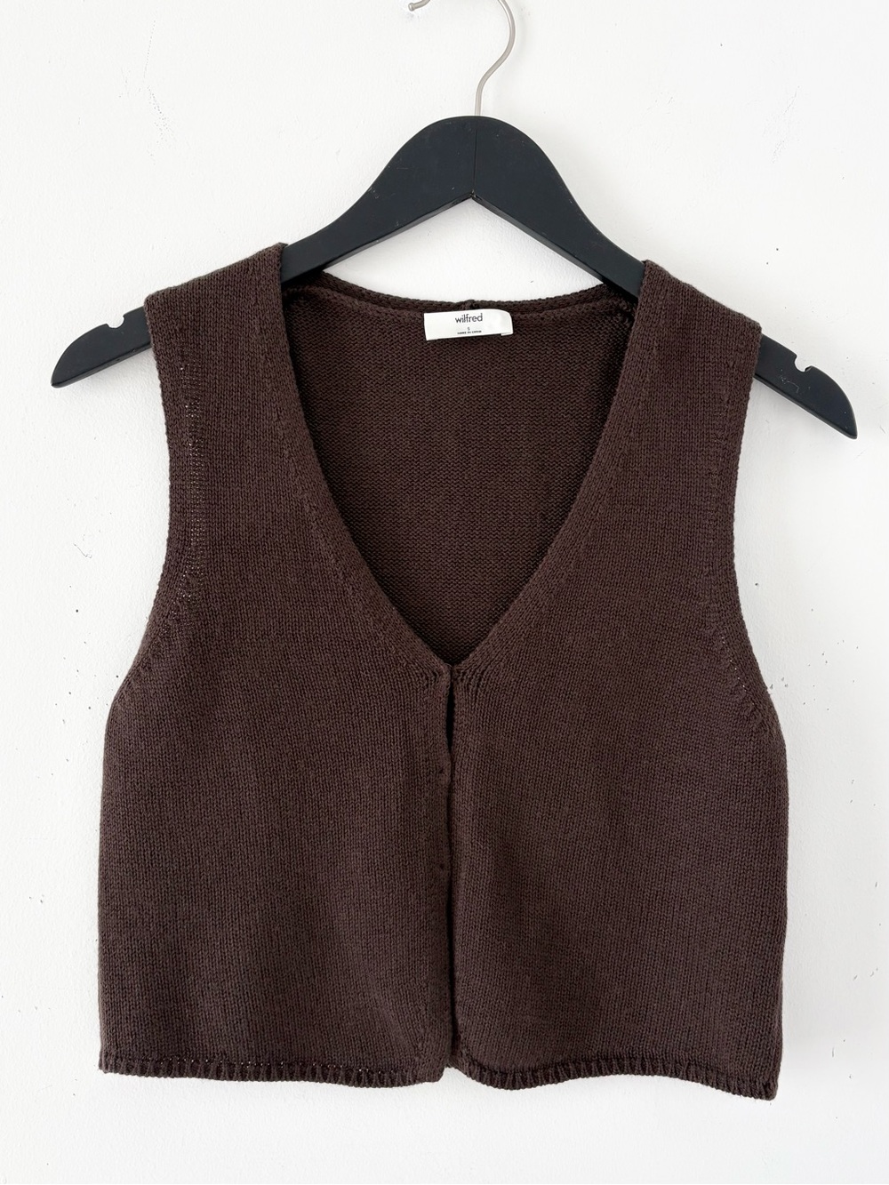 Aritzia Wilfred Basque Sweater Vest